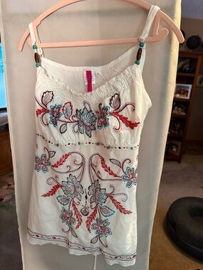 HeartSoul White Embroidered Camisole with Coral & Teal Floral Accents
